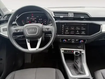 Photo 9 Audi Q3 Gén. II Ph1 Design 5