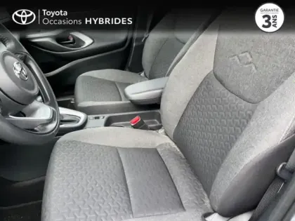 Photo 10 Toyota Yaris Gén. I Ph1 Dynamic Business 5