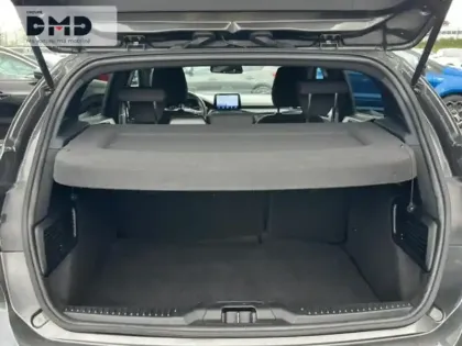 Photo 11 Ford Focus Gén. IV Ph1 ST-Line Business 5