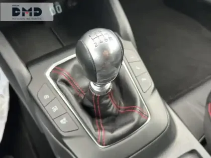 Photo 7 Ford Focus Gén. IV Ph1 ST-Line Business 5