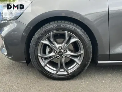 Photo 12 Ford Focus Gén. IV Ph1 ST-Line Business 5