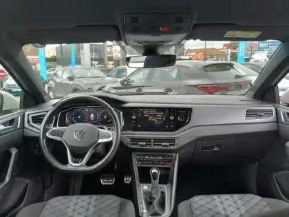 Photo 11 Volkswagen Taigo  1.0 TSI 110ch R-Line DSG7
