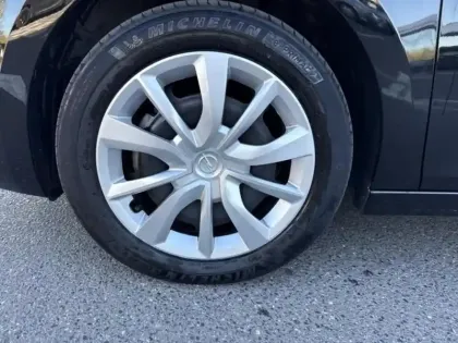 Photo 8 Opel Corsa Gén. VI Ph2 Edition 5