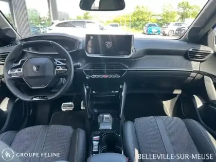 Photo 7 Peugeot 208  1.2 Hybrid 145ch GT e-DCS6