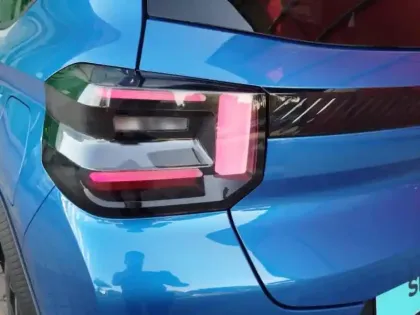 Photo 8 Citroën C3  1.2 Turbo 100ch MAX