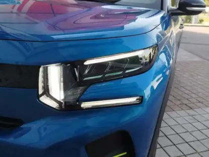 Photo 7 Citroën C3  1.2 Turbo 100ch MAX