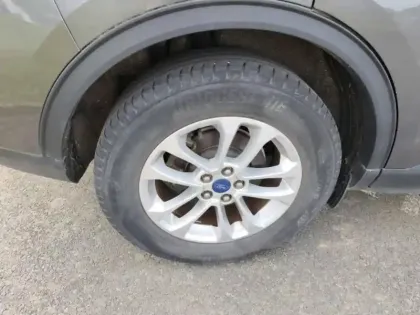 Photo 12 Ford Kuga  2.0 EcoBlue 150ch mHEV Titanium