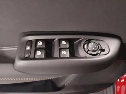 Photo 11 Alfa Romeo Tonale Gén. I Ph1 Veloce 5