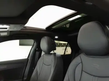 Photo 12 Volkswagen T-roc Gén. II Ph1 R-Line 5