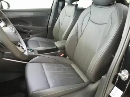 Photo 9 Volkswagen T-roc Gén. II Ph1 R-Line 5