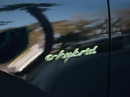 Photo 14 Porsche Cayenne  Coupé 3.0 V6 462ch E-Hybrid Platinum Edition