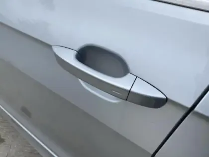 Photo 6 Volkswagen T-cross Gén. I Ph1 R-Line 5