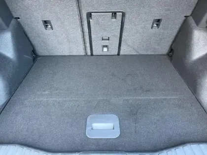 Photo 10 Ford Explorer  170ch Standard Range 52kWh Style RWD