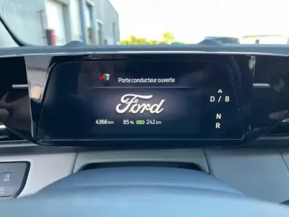 Photo 12 Ford Explorer  170ch Standard Range 52kWh Style RWD