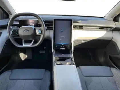 Photo 7 Ford Explorer  170ch Standard Range 52kWh Style RWD