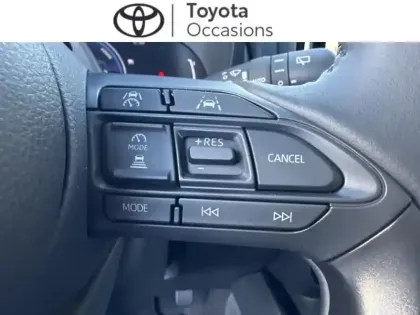 Photo 9 Toyota Yaris Gén. IV Ph1 NG Design 5