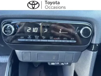 Photo 10 Toyota Yaris Gén. IV Ph1 NG Design 5