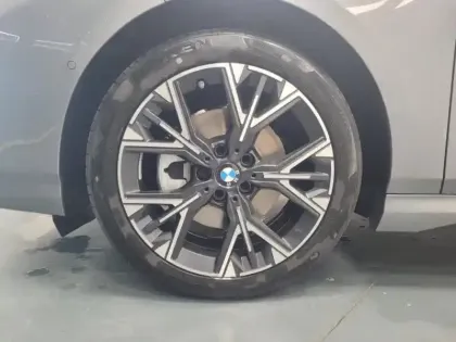 Photo 10 BMW Serie 1 Gén. IV (F70) Ph1 M Sport 5