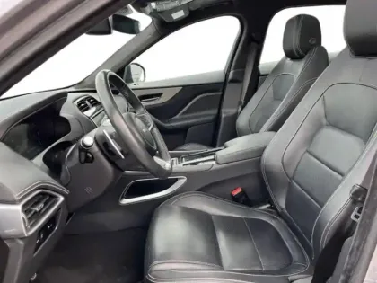 Photo 7 Jaguar F-Pace  2.0D 180ch Prestige BVA8
