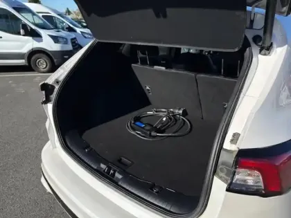 Photo 8 Ford Kuga Gén. III Ph1 ST-Line X 5