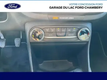 Photo 9 Ford Fiesta Gén. V Ph2 Active X 5