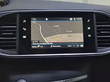 Photo 18 Peugeot 308  PureTech 263ch S&S BVM6