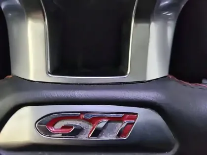 Photo 29 Peugeot 308  PureTech 263ch S&S BVM6