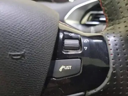 Photo 28 Peugeot 308  PureTech 263ch S&S BVM6