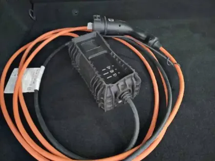 Photo 31 Peugeot 308  SW PHEV 180 e-EAT8