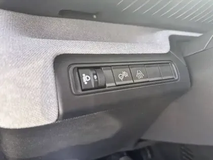 Photo 18 Citroën C3 Aircross  Hybride 145 ch Aut