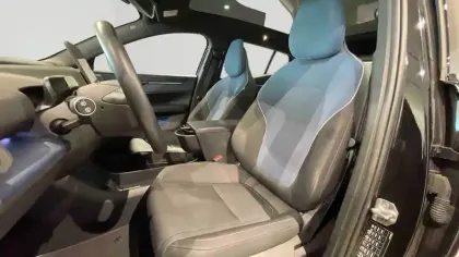 Photo 8 Volvo Ex30 Gén. I Ph1 Ultra 5