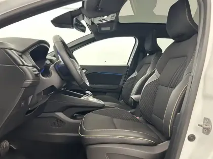 Photo 25 Renault Symbioz  E-Tech full hybrid 145