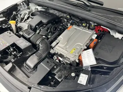 Photo 44 Renault Symbioz  E-Tech full hybrid 145