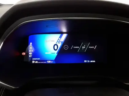 Photo 9 Renault Symbioz  E-Tech full hybrid 145