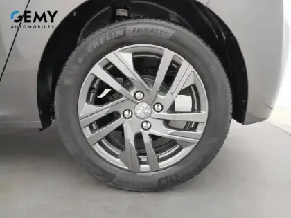 Photo 10 Peugeot 208  PureTech 75 S&S BVM5