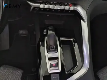 Photo 28 Peugeot 3008  1.2 Puretech 130ch S&S EAT6