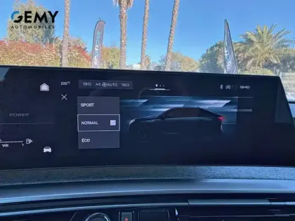 Photo 19 Peugeot 3008  Hybrid 145 e-DCS6