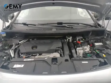 Photo 35 Peugeot 3008  Hybrid 225 e-EAT8