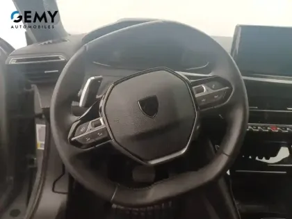 Photo 12 Peugeot 2008  PureTech 130 S&S EAT8