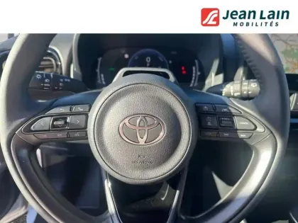 Photo 11 Toyota Yaris  Cross Hybride 130h 2WD