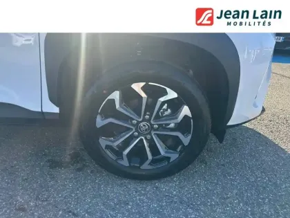 Photo 8 Toyota Yaris  Cross Hybride 130h 2WD
