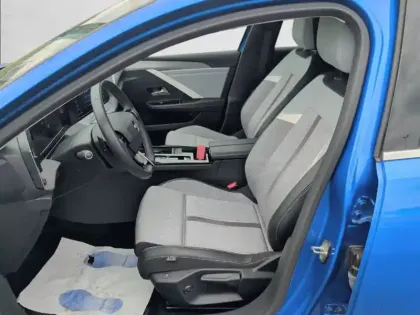 Photo 33 Opel Astra  1.5 Diesel 130 ch BVA8