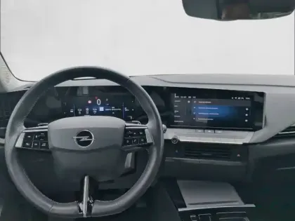 Photo 30 Opel Astra  1.5 Diesel 130 ch BVA8