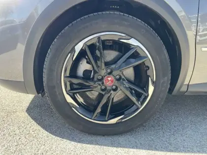 Photo 8 DS DS 7 DS7 Crossback Hybride E-Tense 225 EAT8