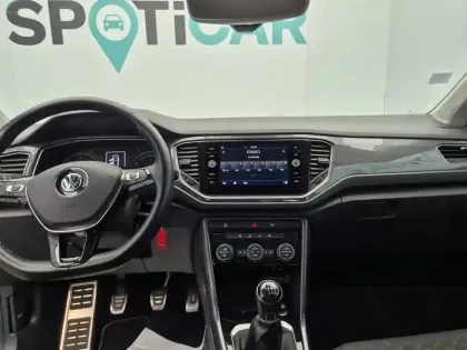 Photo 22 Volkswagen T-roc  1.6 TDI 115 Start/Stop BVM6