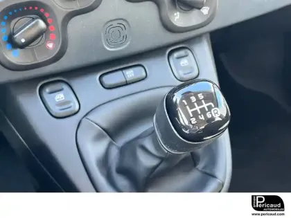 Photo 15 Fiat Panda  1.0 70 ch Hybrid BSG S/S