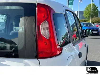 Photo 18 Fiat Panda  1.0 70 ch Hybrid BSG S/S