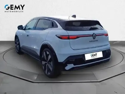 Photo 6 Renault Megane Gén. V (BCB) Ph1 Techno 5