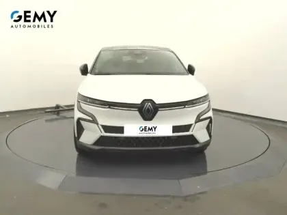 Photo 31 Renault Megane  E-Tech EV60 220 ch optimum charge