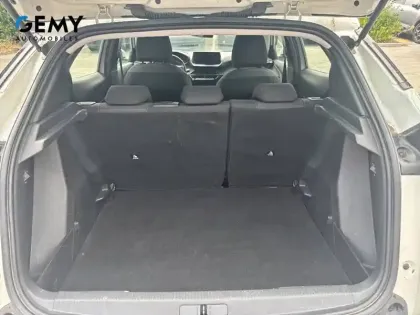 Photo 5 Peugeot 2008  PureTech 100 S&S BVM6